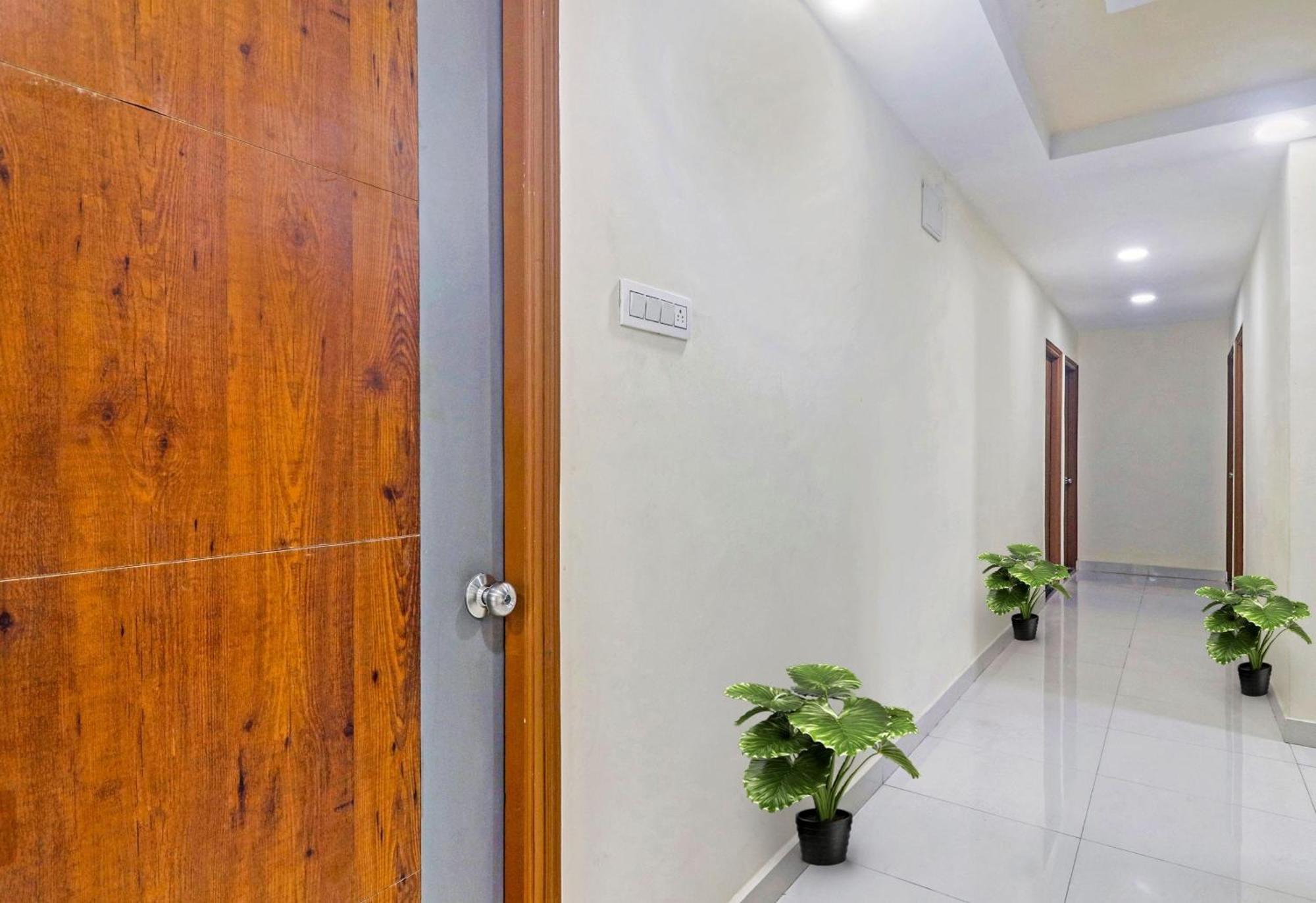 Super Hotel O Qualia Pride Financial District Gachibowli Екстер'єр фото