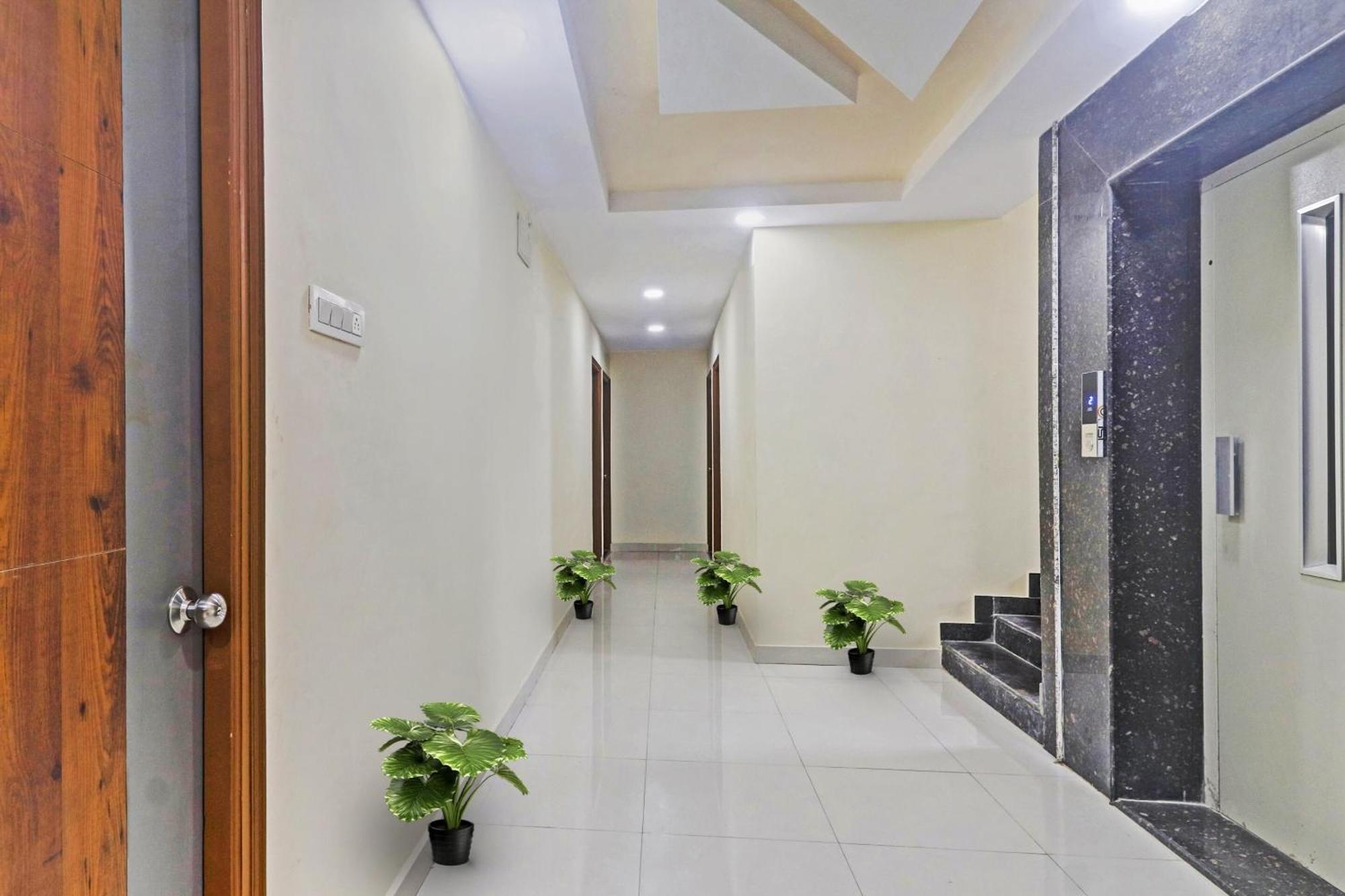 Super Hotel O Qualia Pride Financial District Gachibowli Екстер'єр фото